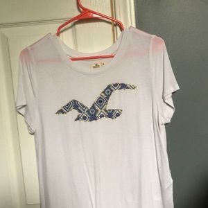hollister t shirt